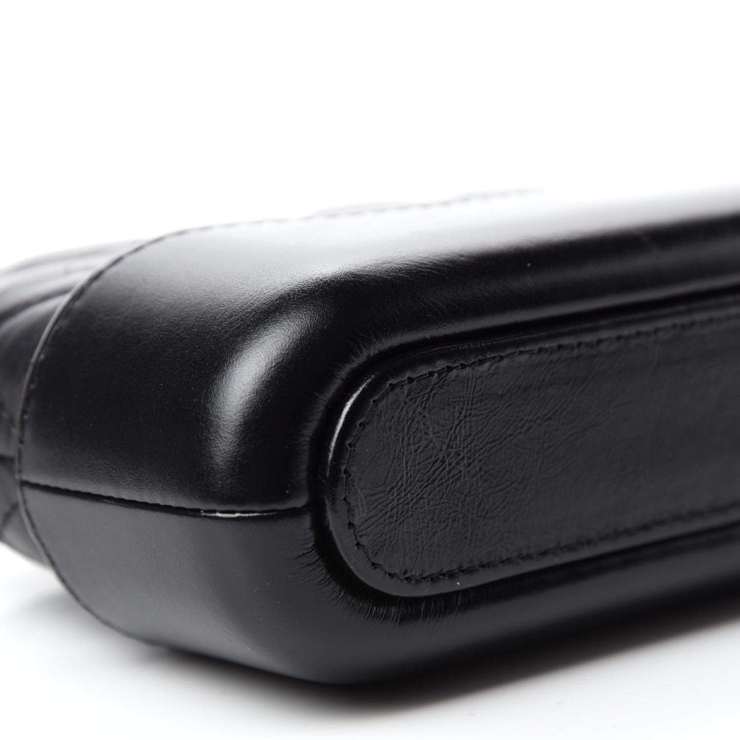 Aged Calfskin Quilted Small Gabrielle Clutch With Chain Black