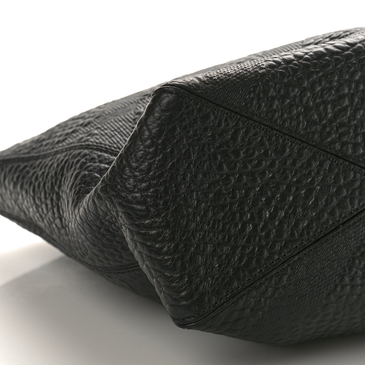 Heritage Grain Check Embossed Medium Dewsbury Tote Black