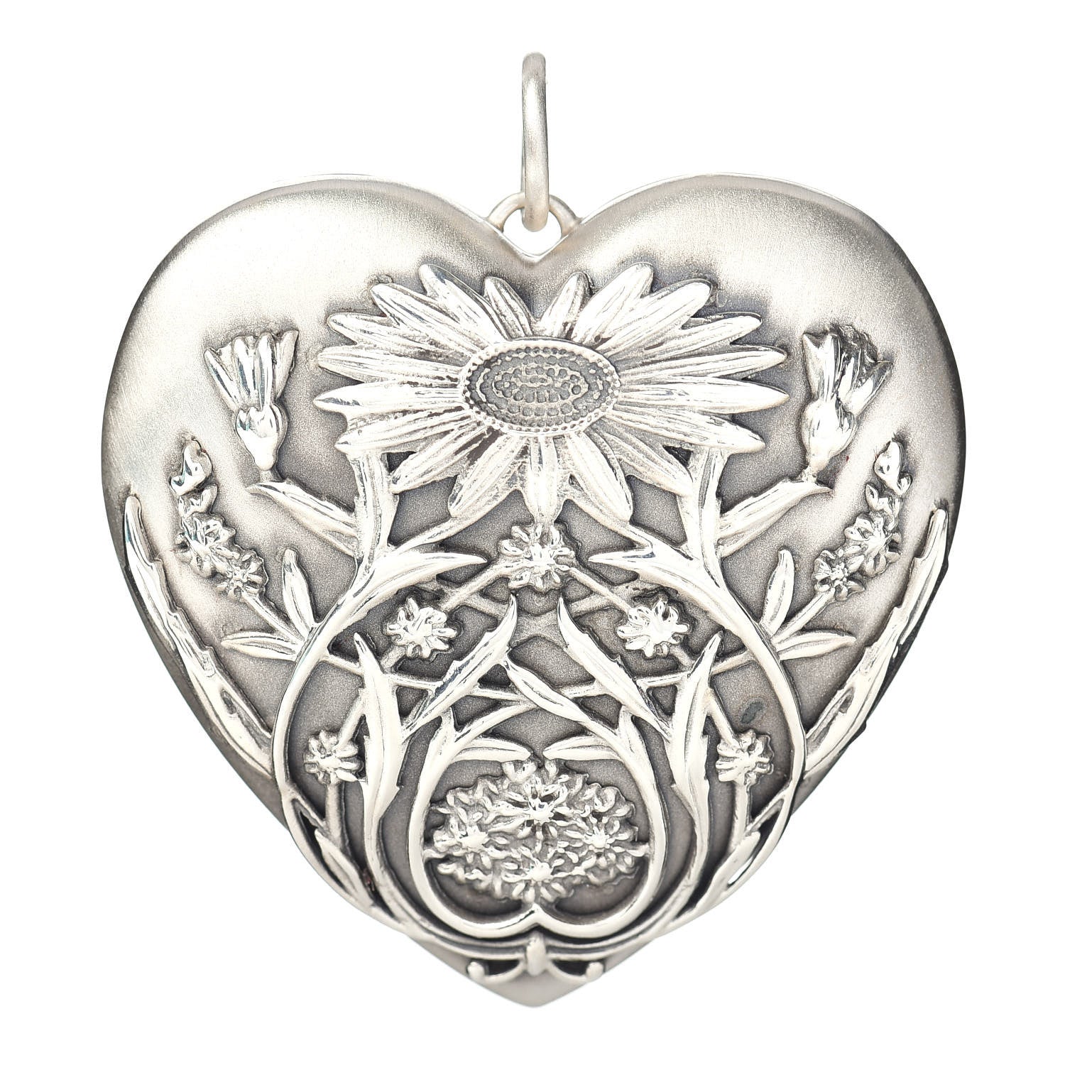Tiffany Sterling Silver Large Ziegfeld Daisy Heart Locket Pendant 1 of 3