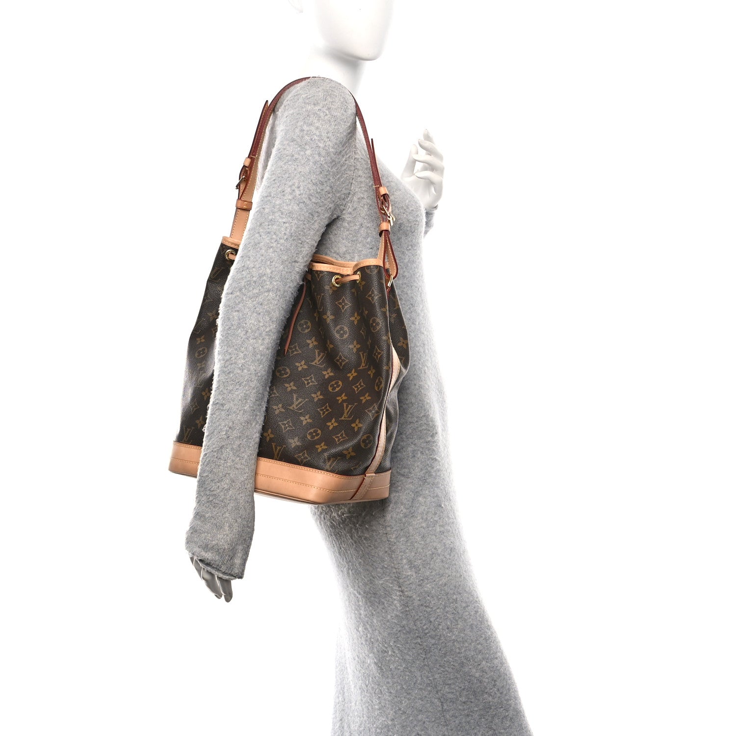 Louis Vuitton Monogram Noe 3 of 10