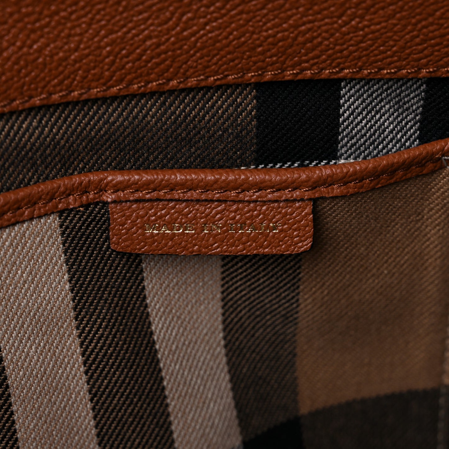 Soft Grain Calfskin Medium Dashwood Buckle Tote Brown