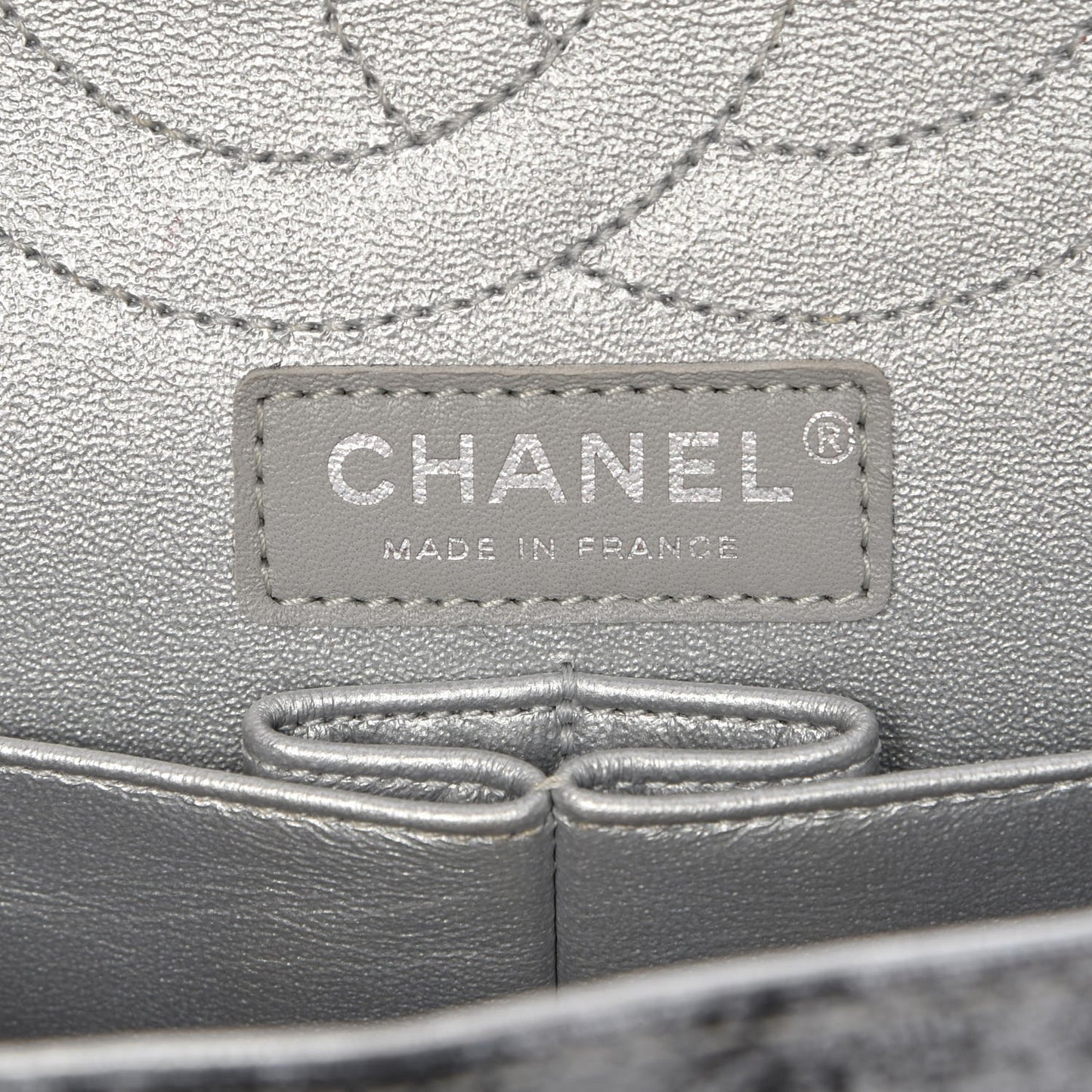 Metallic Caviar Quilted 2.55 Reissue 226 Flap Silver Black
