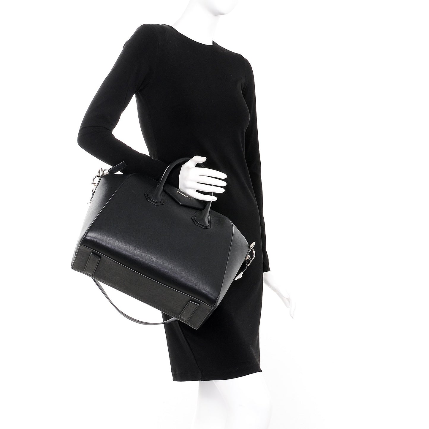Sugar Goatskin Medium Antigona Black
