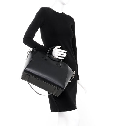 Givenchy Sugar Goatskin Medium Antigona Black 3 of 12