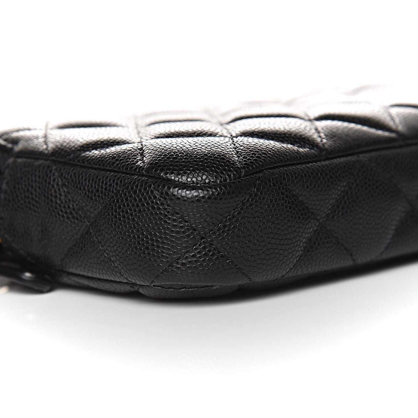 Caviar Quilted Small Clutch With Chain Black