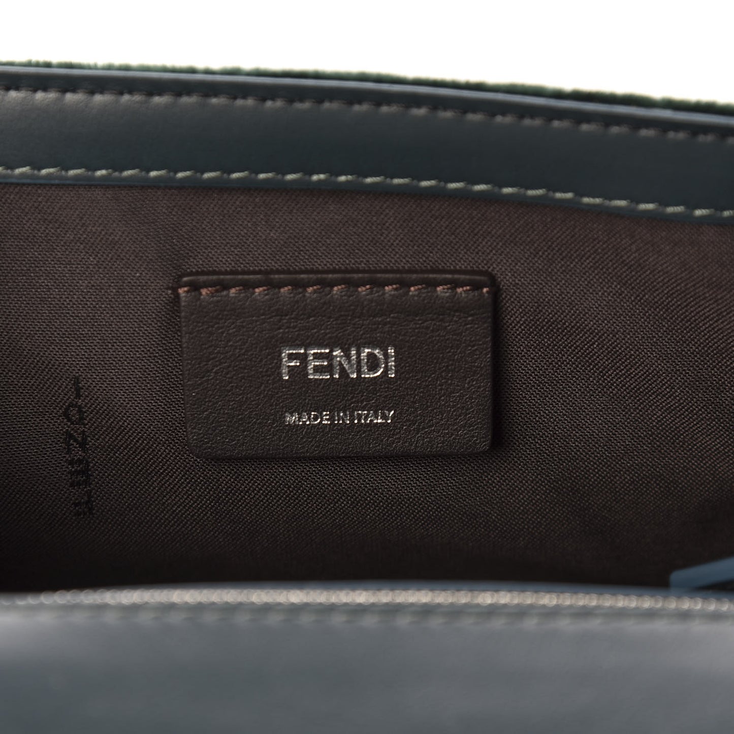 Velvet F is Wallet on Chain Amazzonia