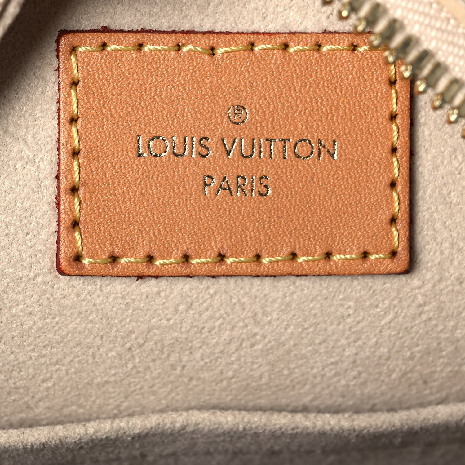 Louis Vuitton Damier Azur Boite Chapeau Souple PM 6 of 12