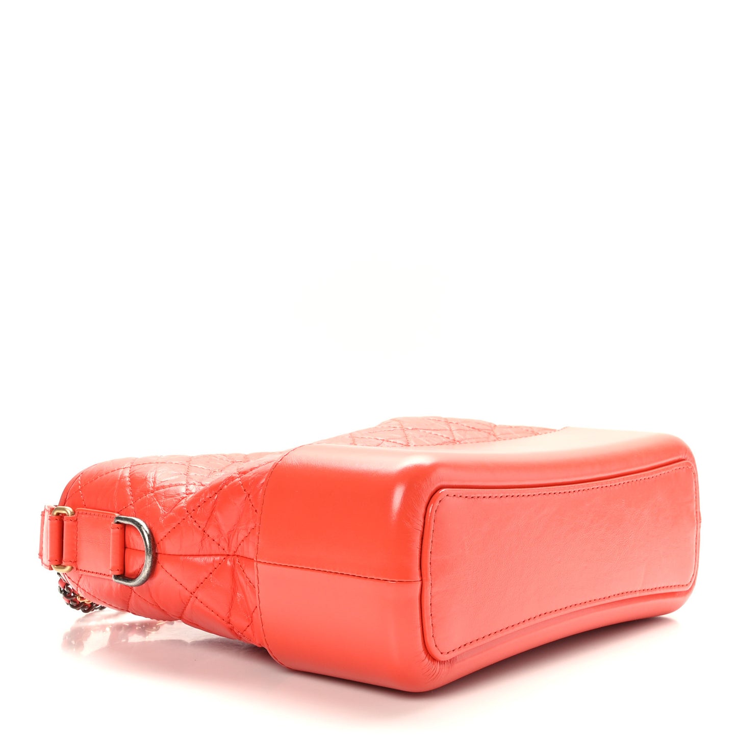 Aged Calfskin Quilted Medium Gabrielle Hobo Red