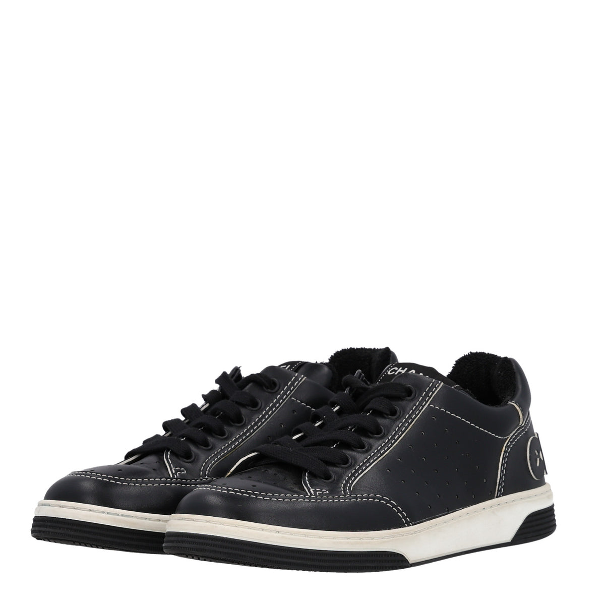 Chanel Calfskin Womens Logo Sneakers 38 Black White 4 of 11