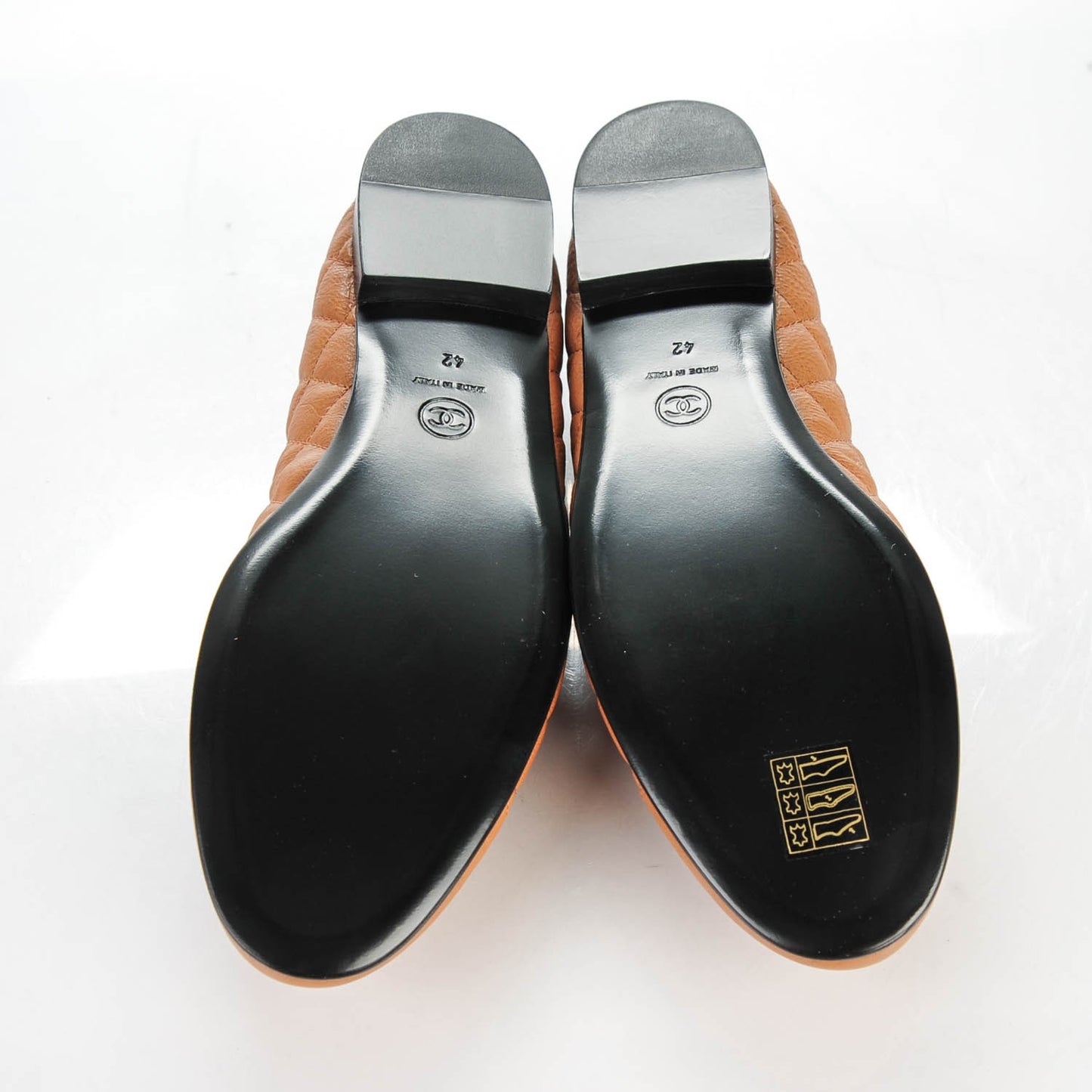 Aged Calfskin Quilted CC Cap Toe Ballerina Flats 42 Light Brown
