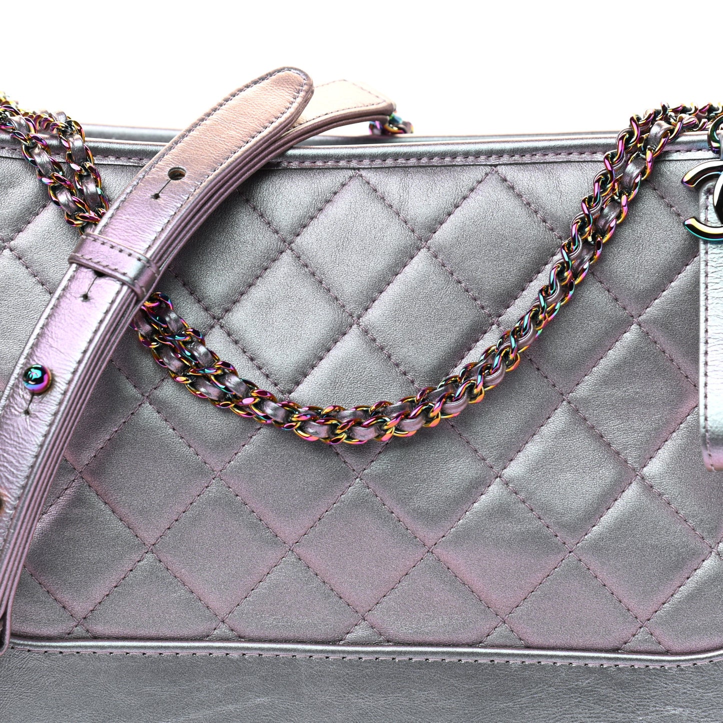 Iridescent Lambskin Calfskin Quilted Medium Gabrielle Hobo Light Purple