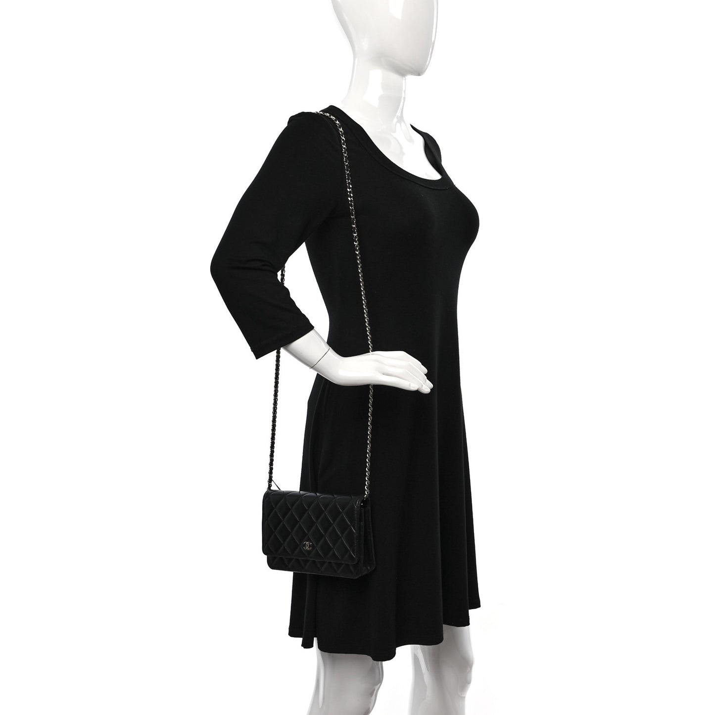 Lambskin Quilted Wallet On Chain WOC Black
