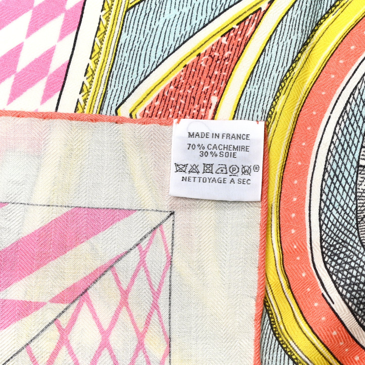 Cashmere Silk Grand Theatre Nouveau Shawl 140 White Rose Jaune Pale