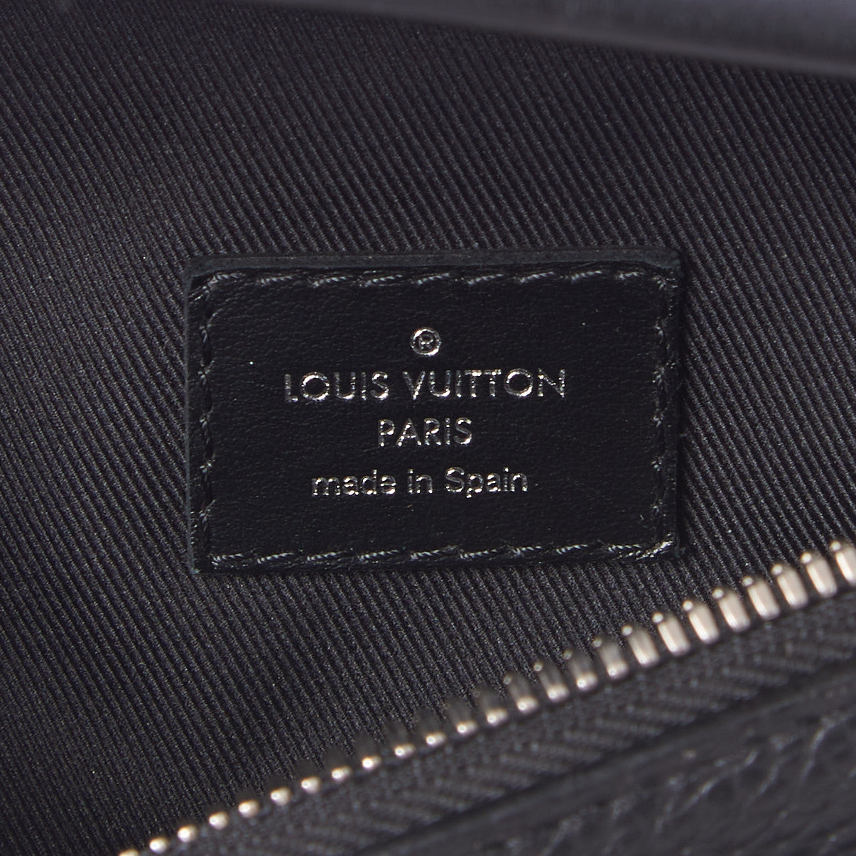 Taurillon Monogram Shadow Discovery Bumbag