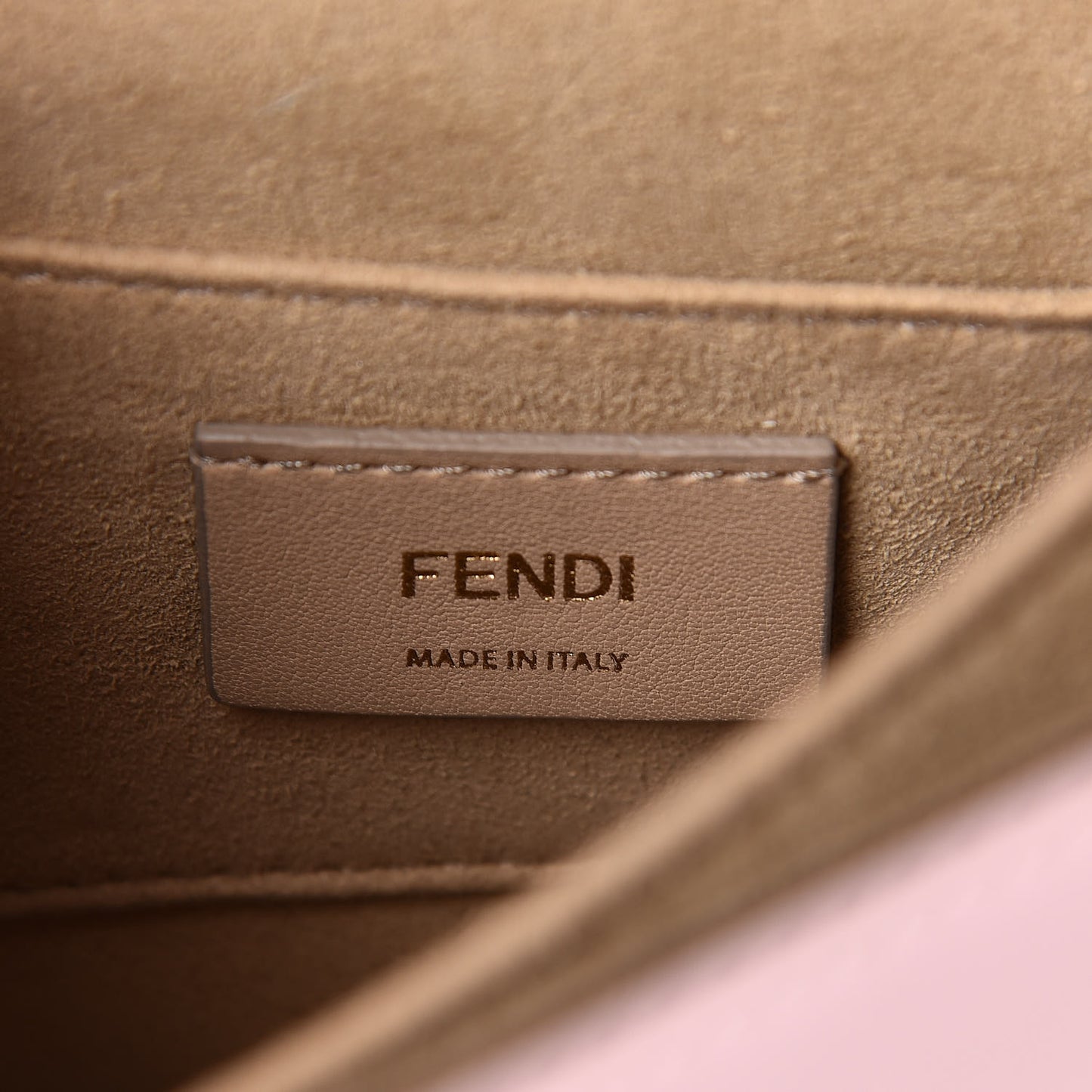 Vitello Liberty Scalloped Studded Small Kan I Shoulder Bag Confetto
