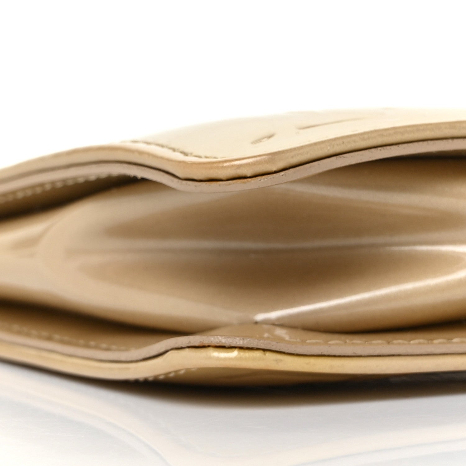 Louis Vuitton Vernis Lexington Pochette Beige 6 of 9