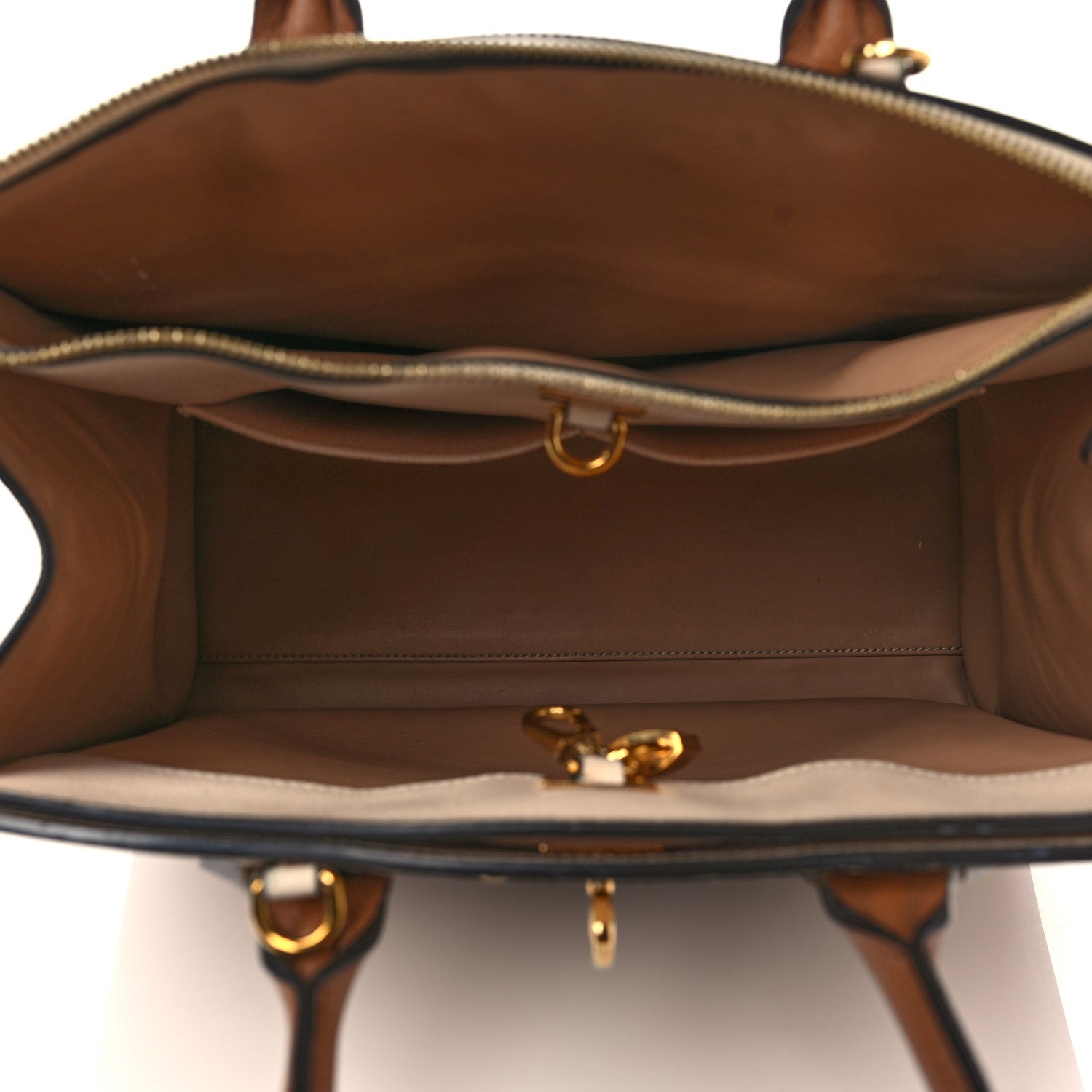 Louis Vuitton Taurillon City Steamer MM 4 of 6