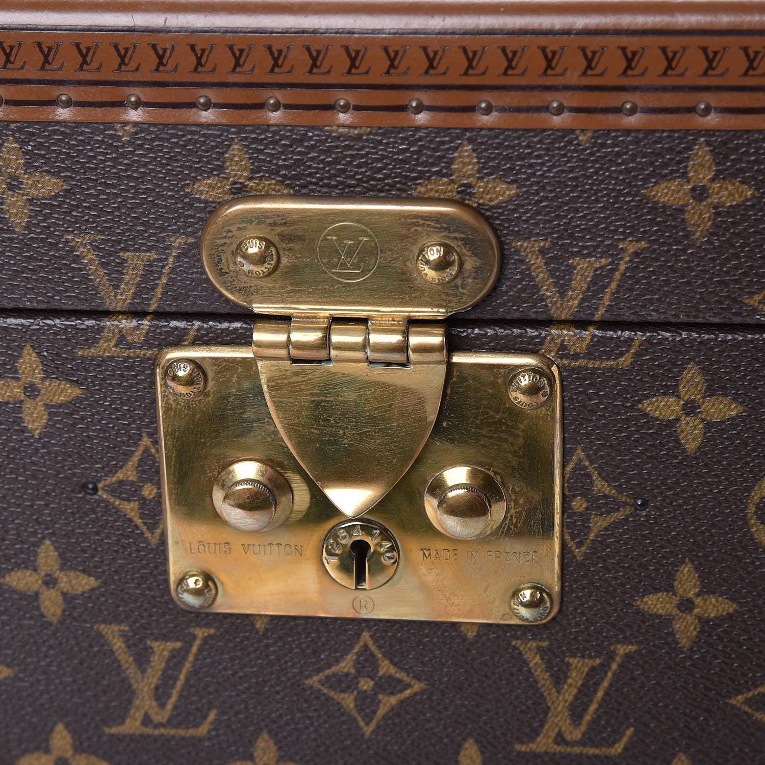 Louis Vuitton Monogram Boite Pharmacie Toiletry Case 9 of 20