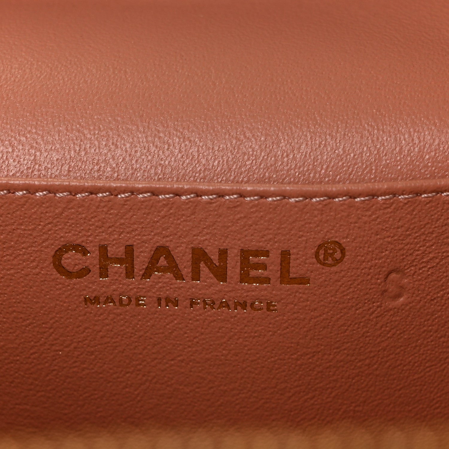 Chanel Lambskin Flat Quilted Knock On Wood Large Vanity Case Beige 6 of 9