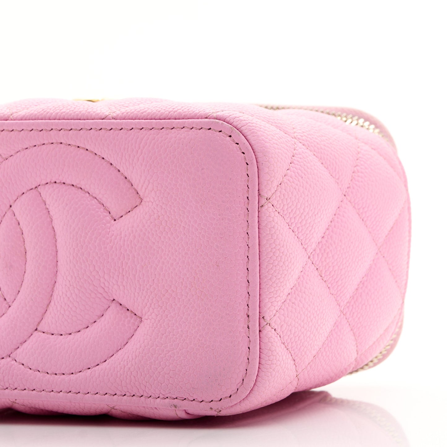 Caviar Quilted Sweetheart Vanity Case Pink