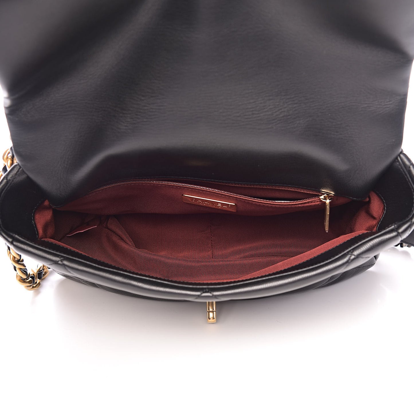 Goatskin Quilted Large 19 Flap Black