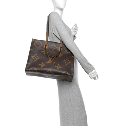 Louis Vuitton Reverse Monogram Giant Onthego GM 2 of 10