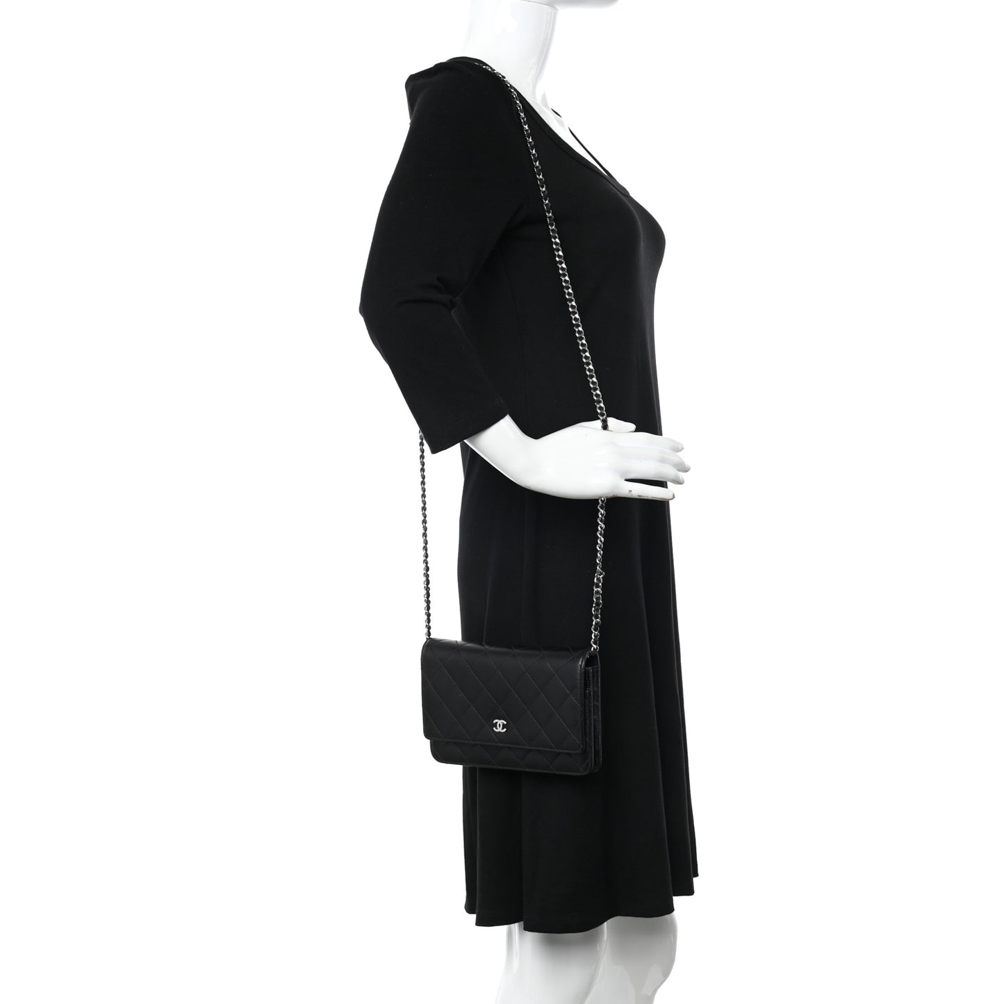 Lambskin Quilted Wallet On Chain WOC Black