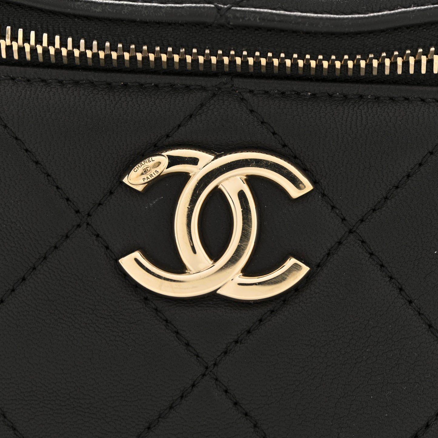 Lambskin Enamel Quilted Waist Bag Black