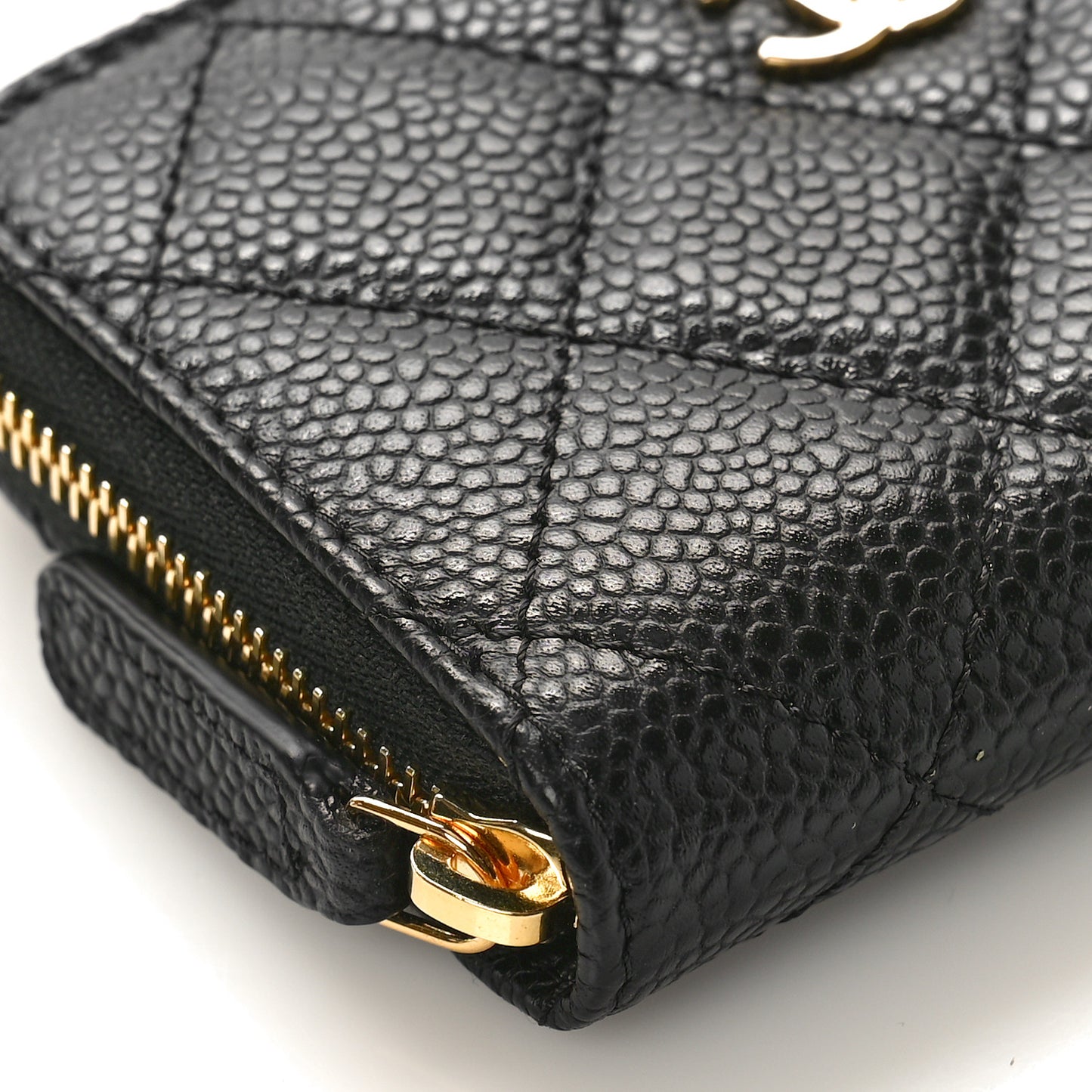 Caviar Quilted Classic Zipped Coin Purse Black