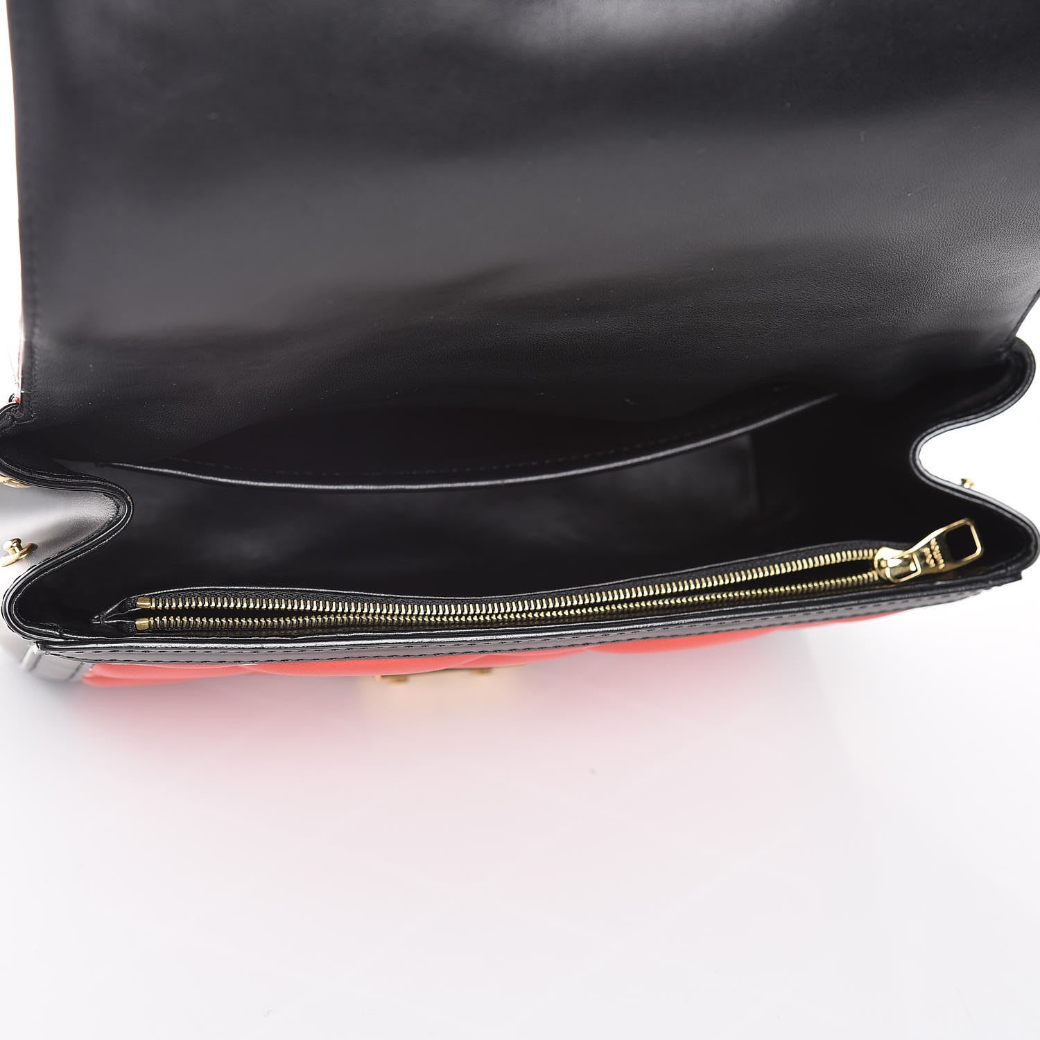 Louis Vuitton Lambskin Malletage Pochette Flap Rouge 5 of 7