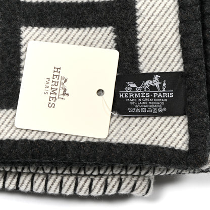 Hermes Wool Cashmere Avalon Blanket Ecru Gris Fonce 3 of 3