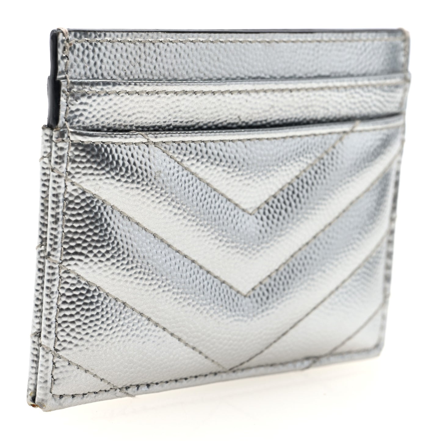 Metallic Grain De Poudre Matelasse Chevron Monogram Credit Card Case Argento