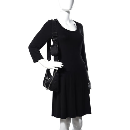 Prada Nylon Re-Edition 2005 Shoulder Bag Black 2 of 16
