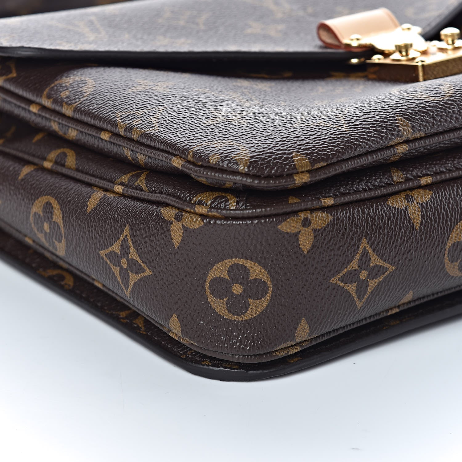 Louis Vuitton Monogram Pochette Metis 7 of 9