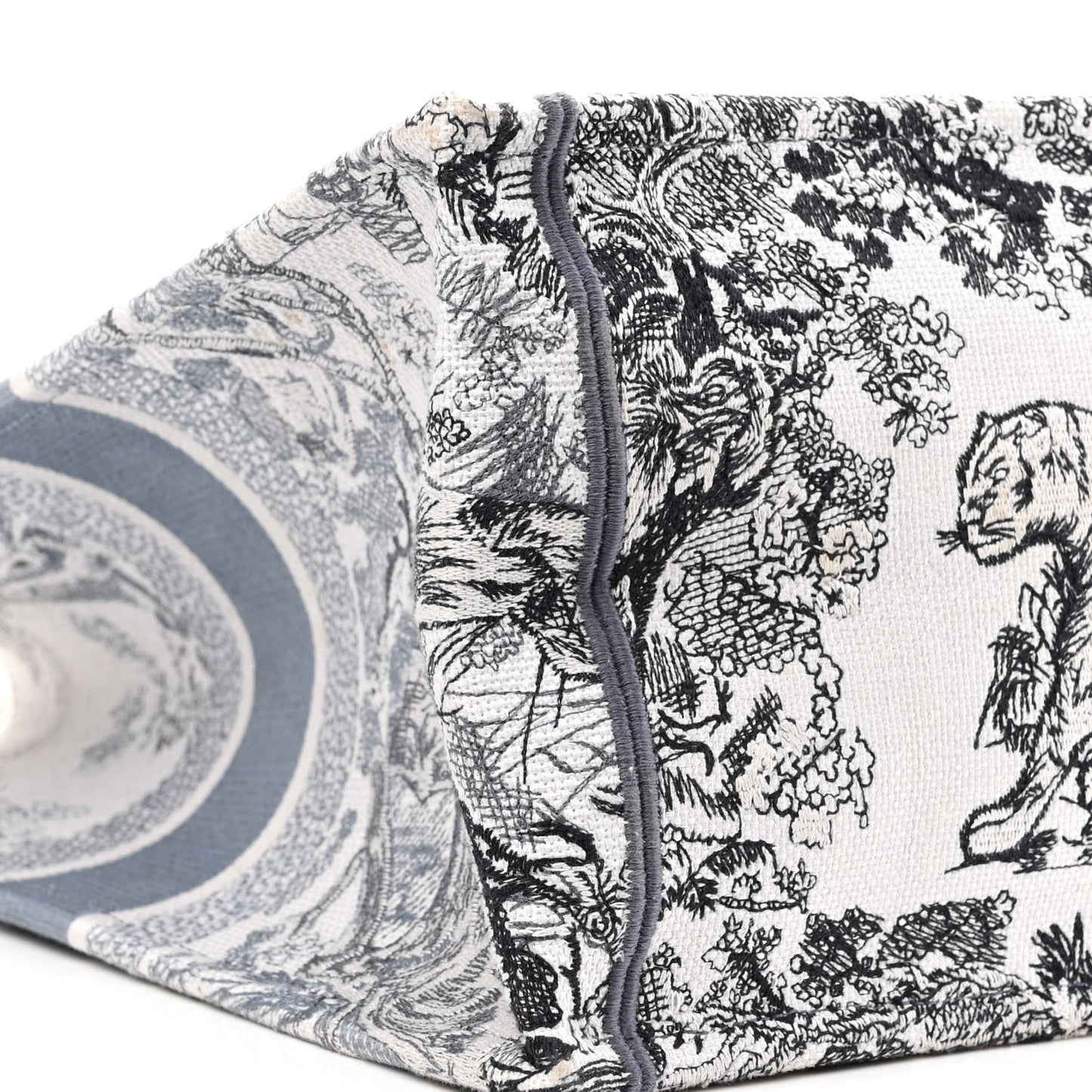 Gradient Canvas Embroidered Large Dioriviera Toile De Jouy Book Tote Blue