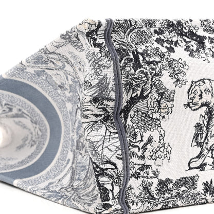 Christian Dior Gradient Canvas Embroidered Large Dioriviera Toile De Jouy Book Tote Blue 9 of 13