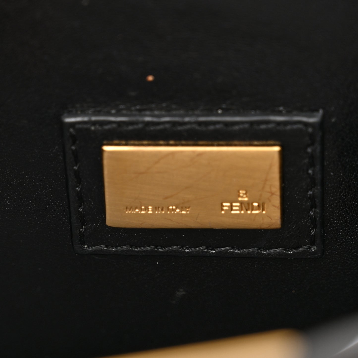 Vitello Saddle Mini Peekaboo Iconic Satchel Black