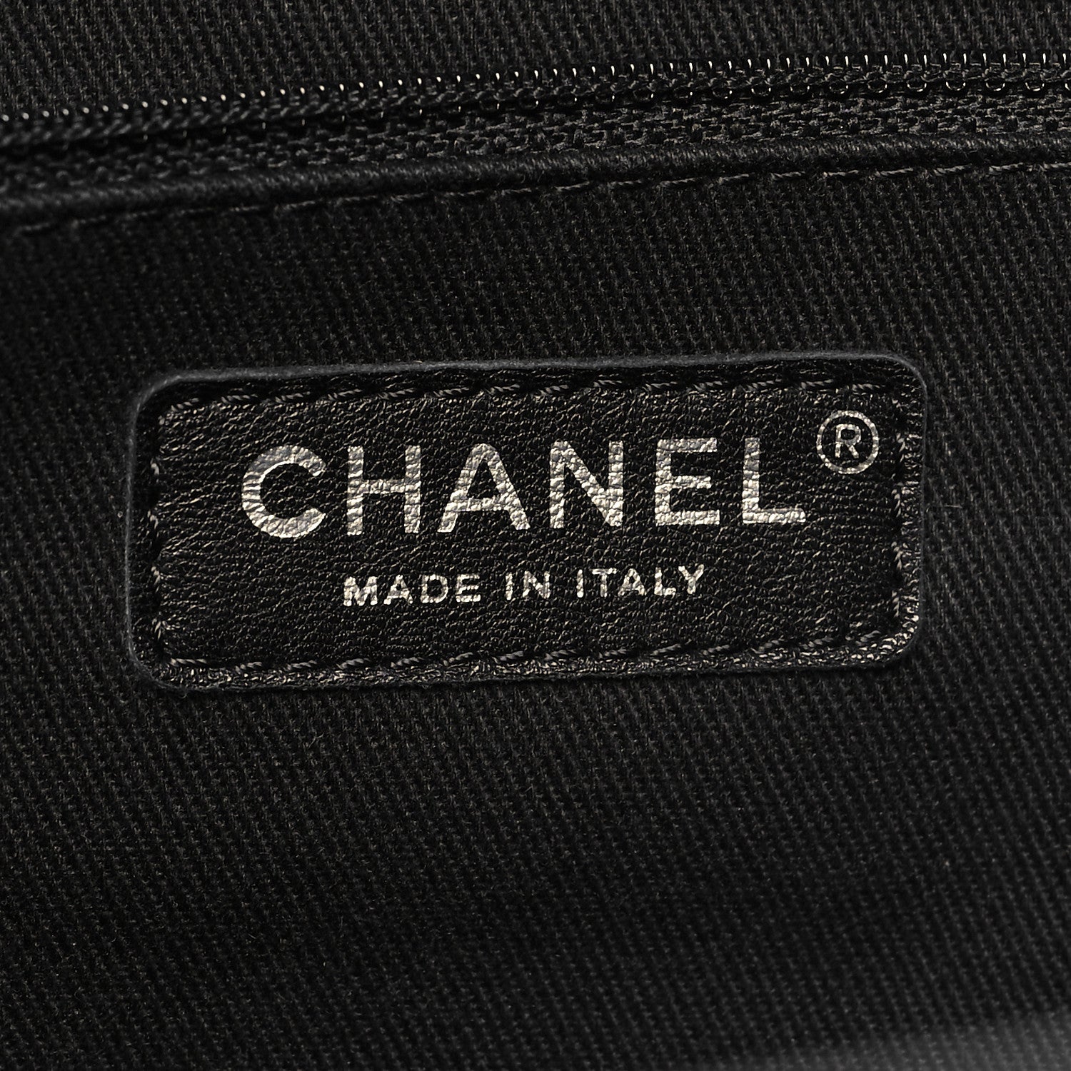 Chanel Grained Calfskin Large Coco Eyelets Shopping Tote Black 6 of 11