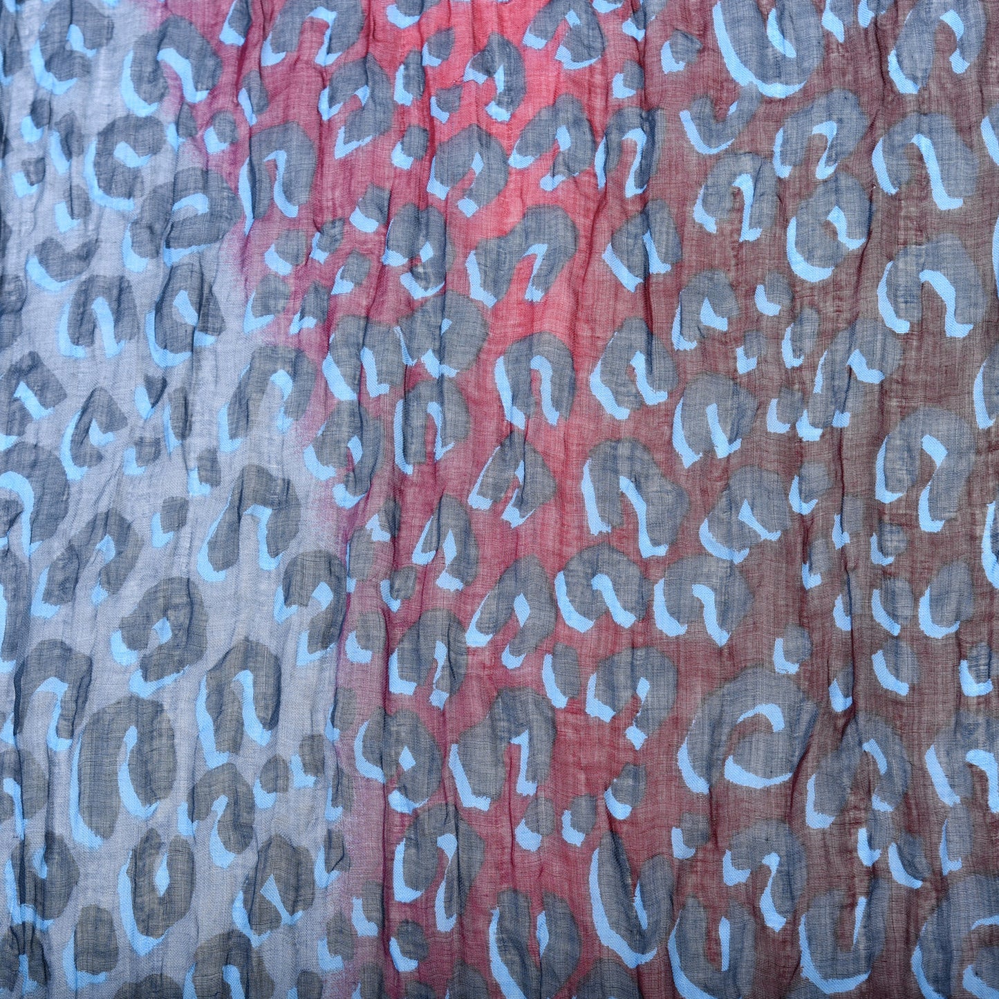 Cashmere Silk Leopard Blurry Stole