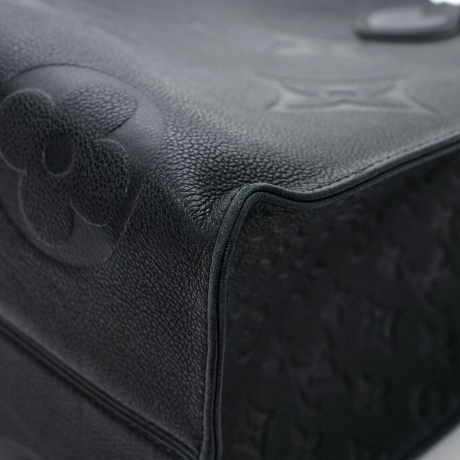 Louis Vuitton Empreinte Monogram Giant Onthego GM Black 10 of 10