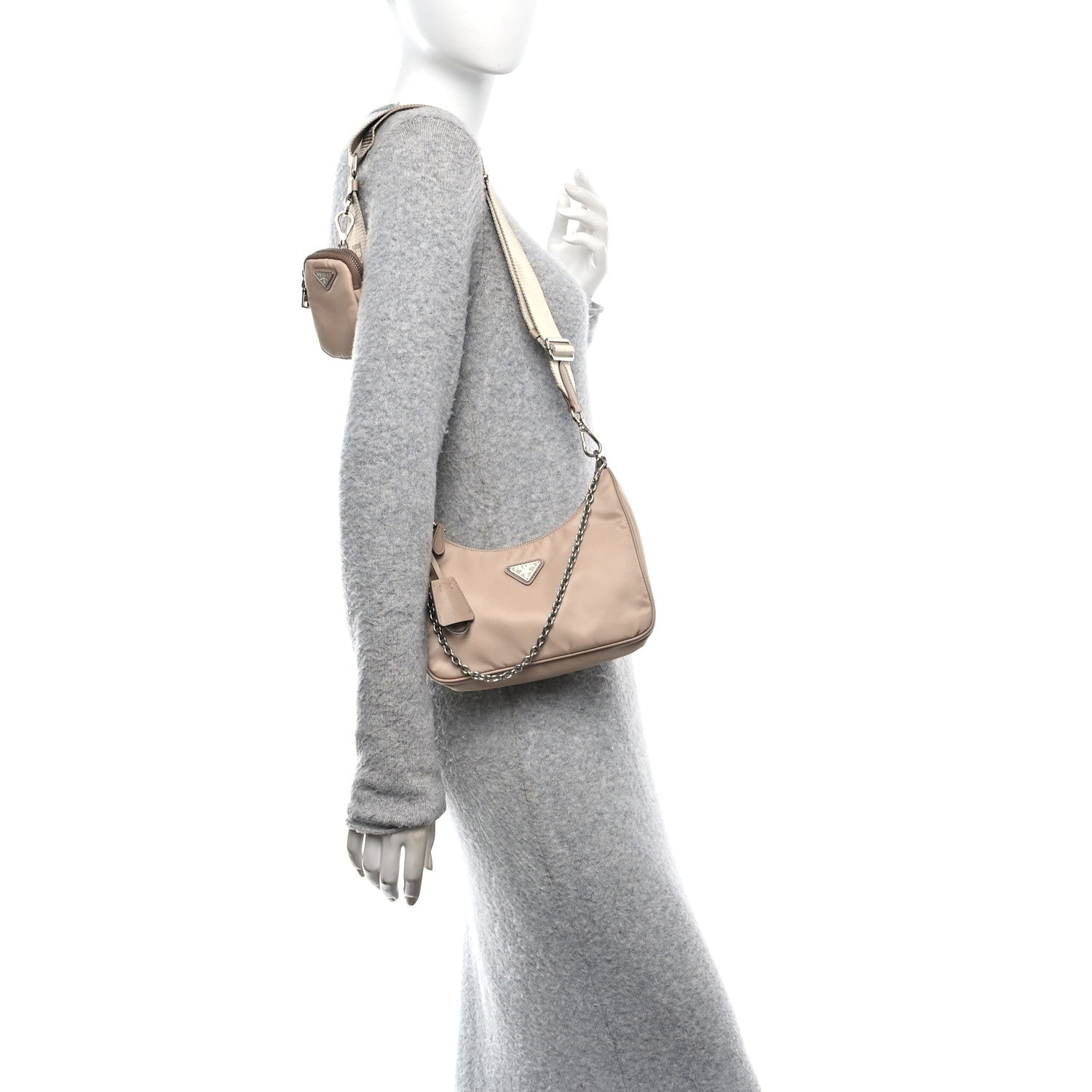 Prada Nylon Re-Edition 2005 Shoulder Bag Cammeo 2 of 13
