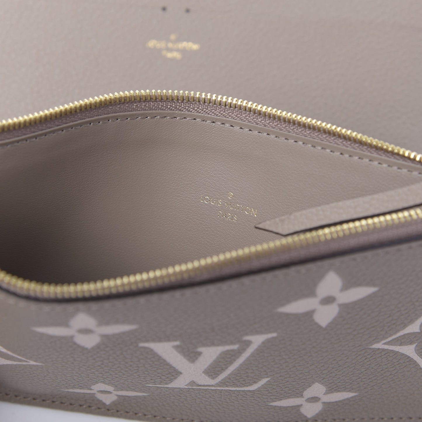 Empreinte Monogram Giant Felicie Pochette Tourterelle Creme