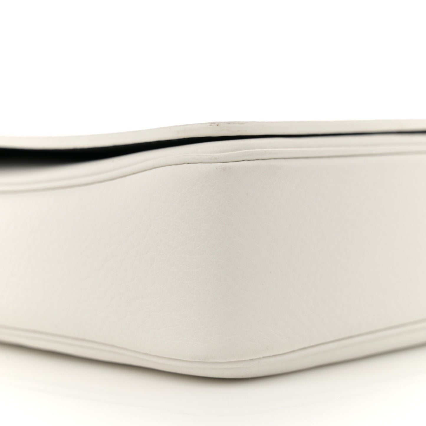 Pebbled Calfskin Logo Everyday Flap Chain Wallet White