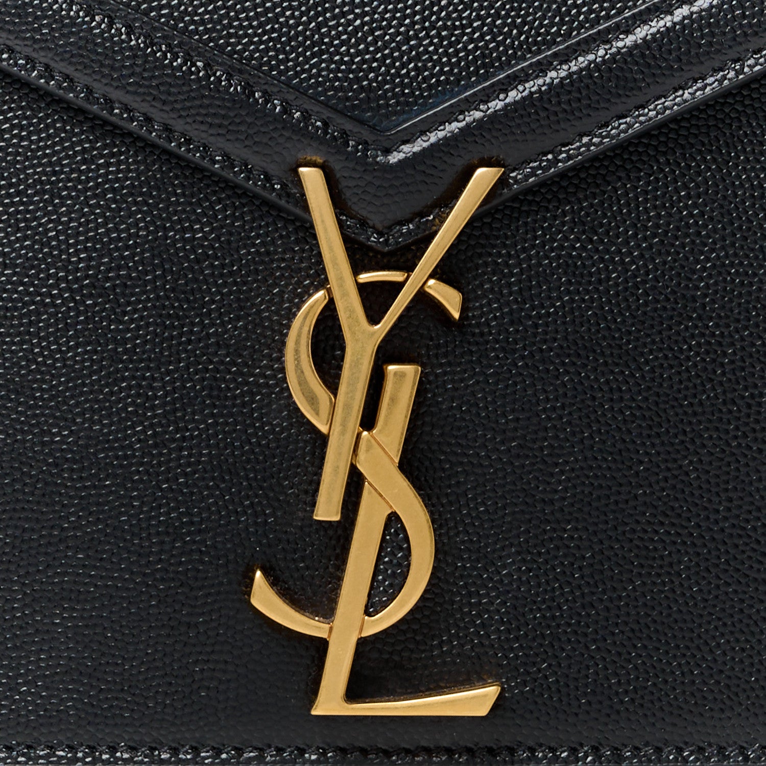 Saint Laurent Grain De Poudre Monogram Cassandra Clasp Bag Black 9 of 11