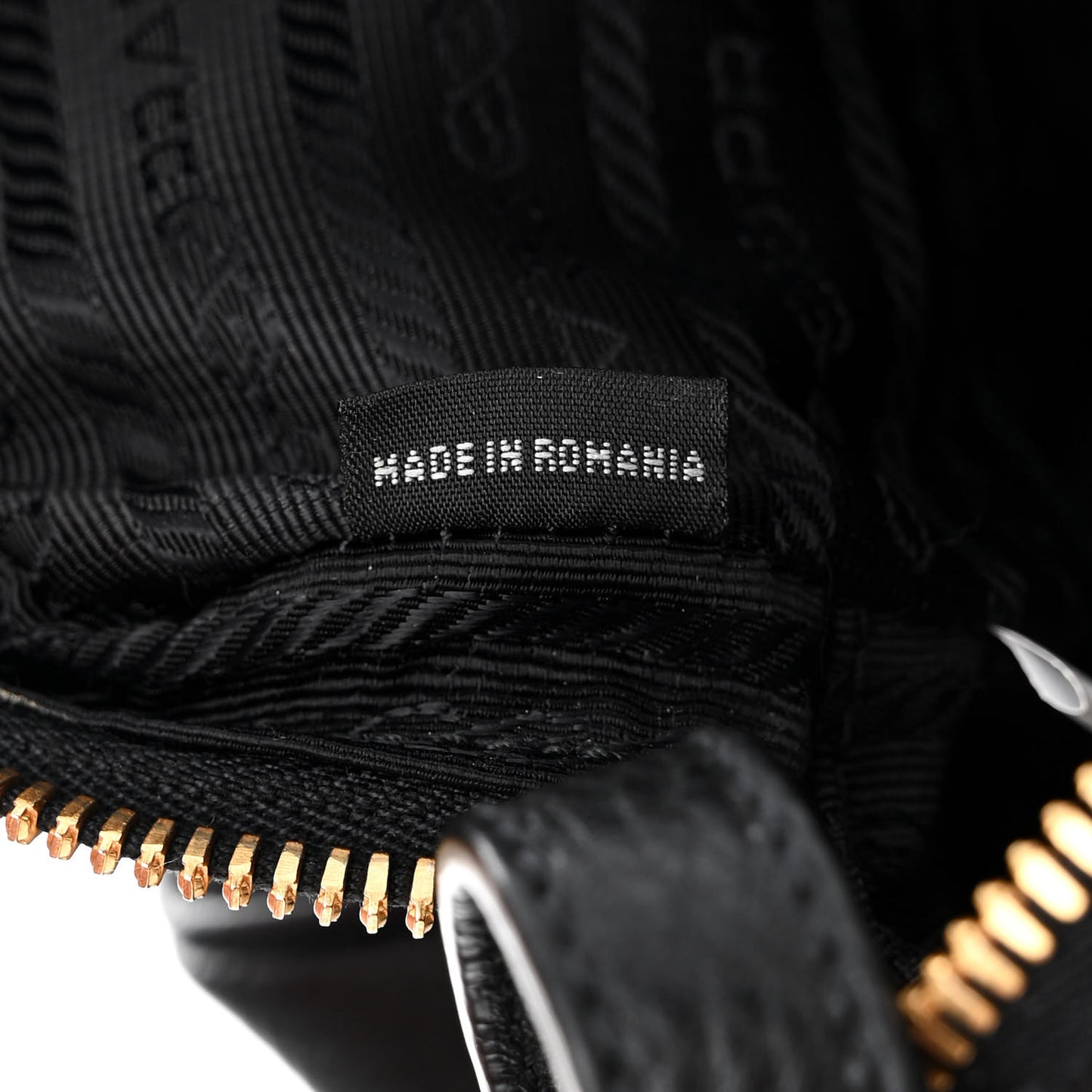 Vitello Daino Medium Double Zip Shoulder Bag Black