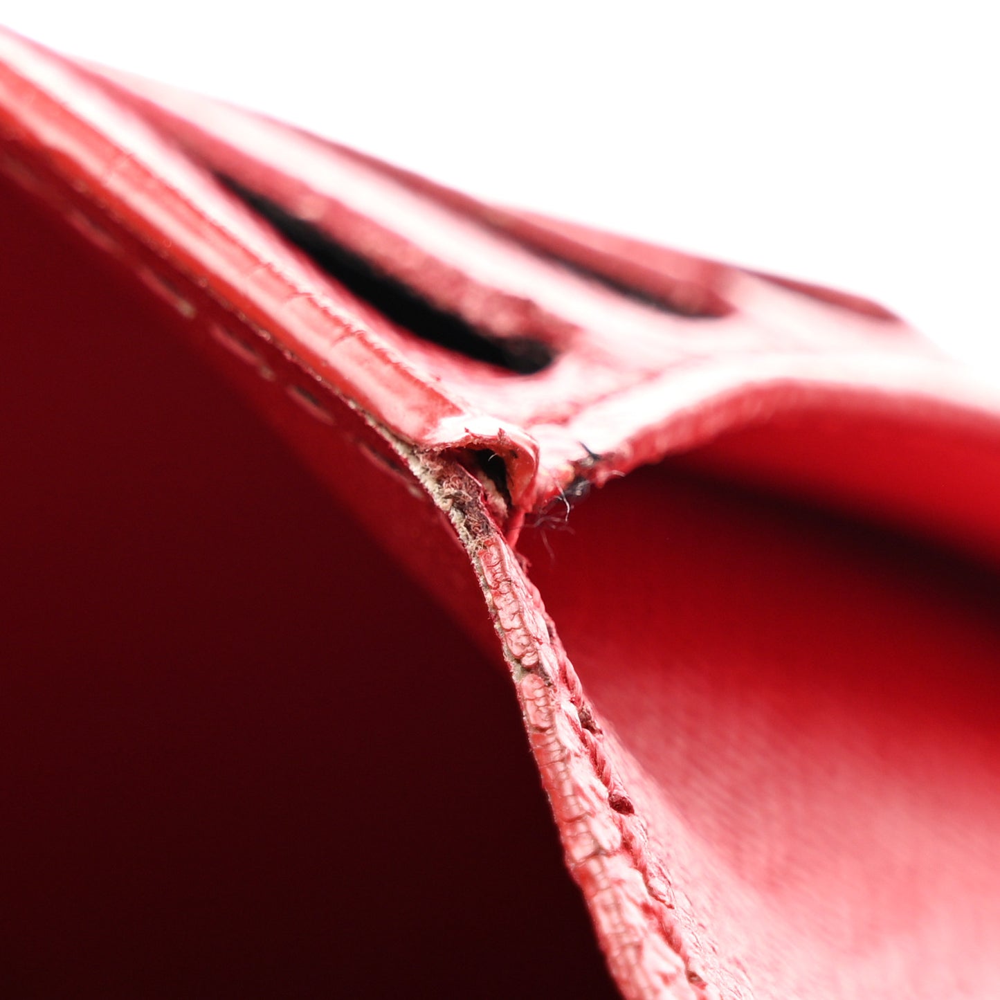 Damier Ebene Victorine Wallet Red