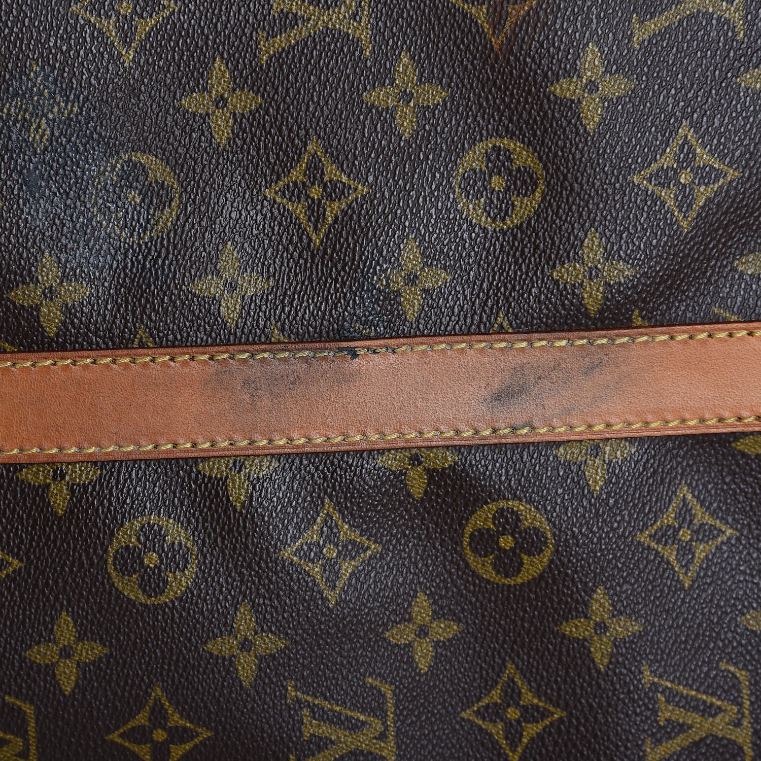 Louis Vuitton Monogram Keepall 60 12 of 24