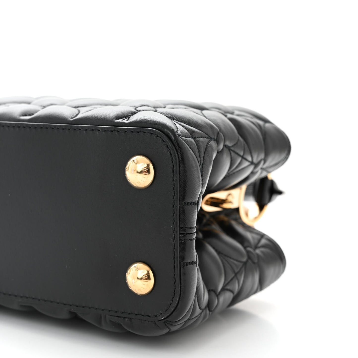 Lambskin Quilted Flower Capucines East West MM Black