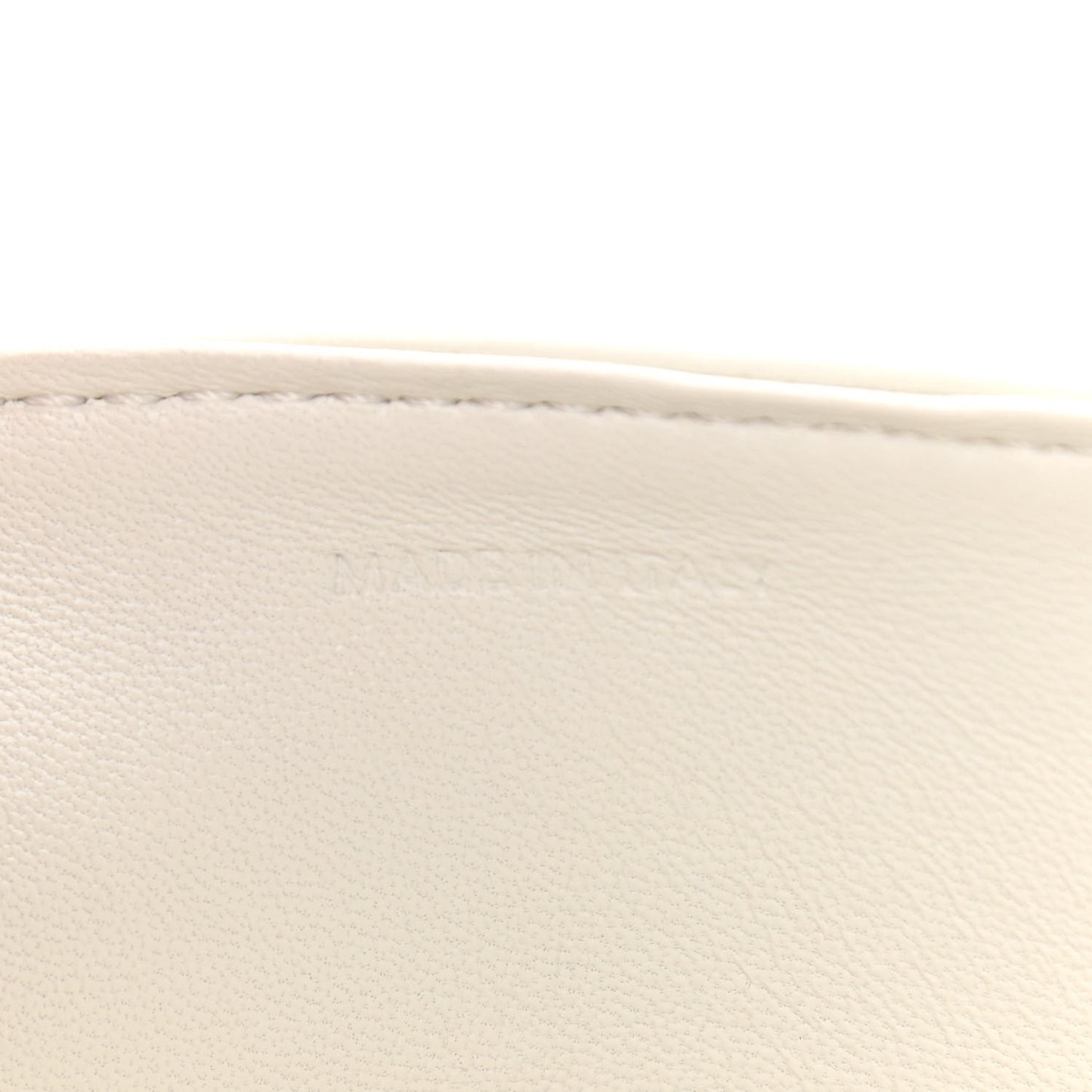 Satinated Calfskin Besace Small 16 White