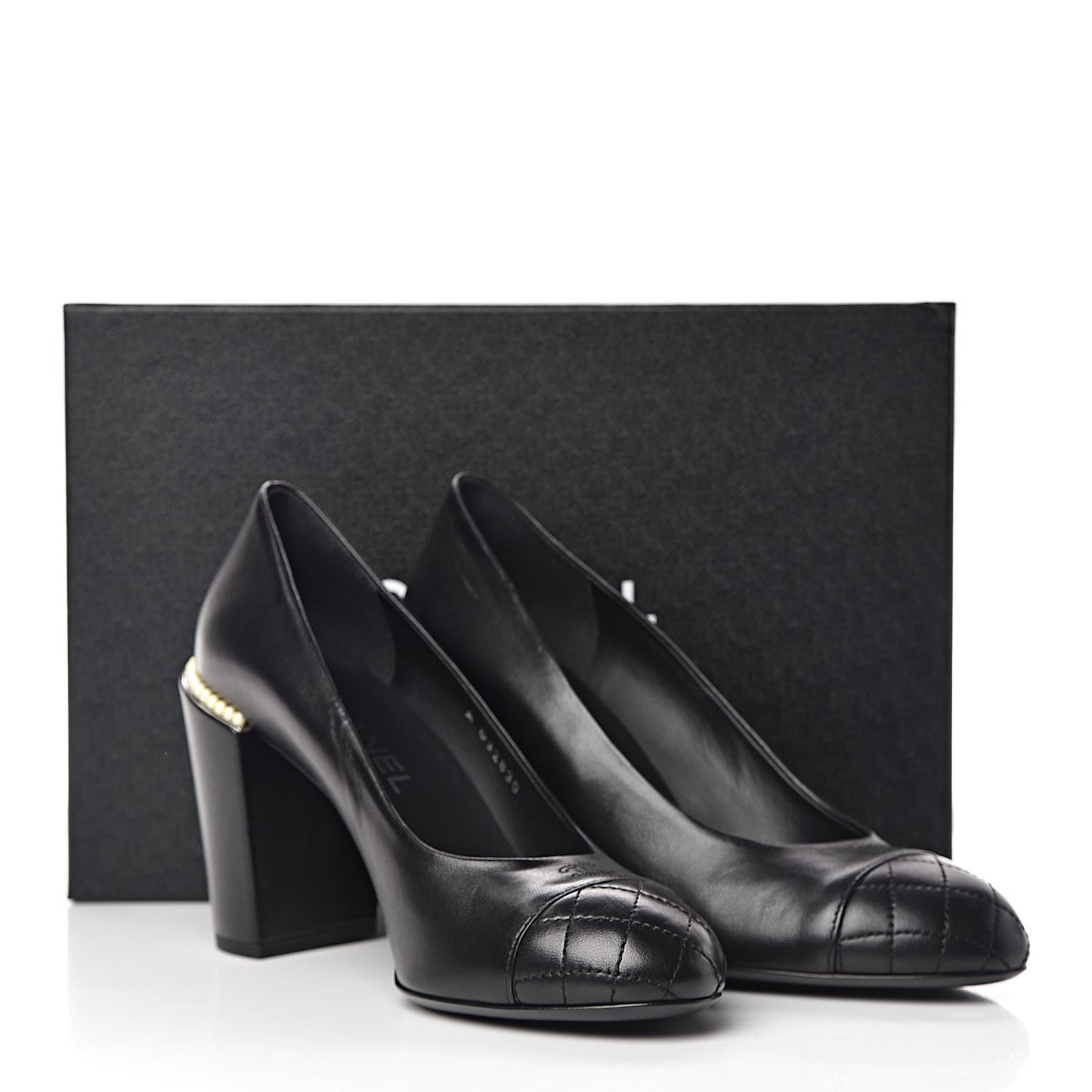 Lambskin Pearl CC Cap Toe Pump 38 Black